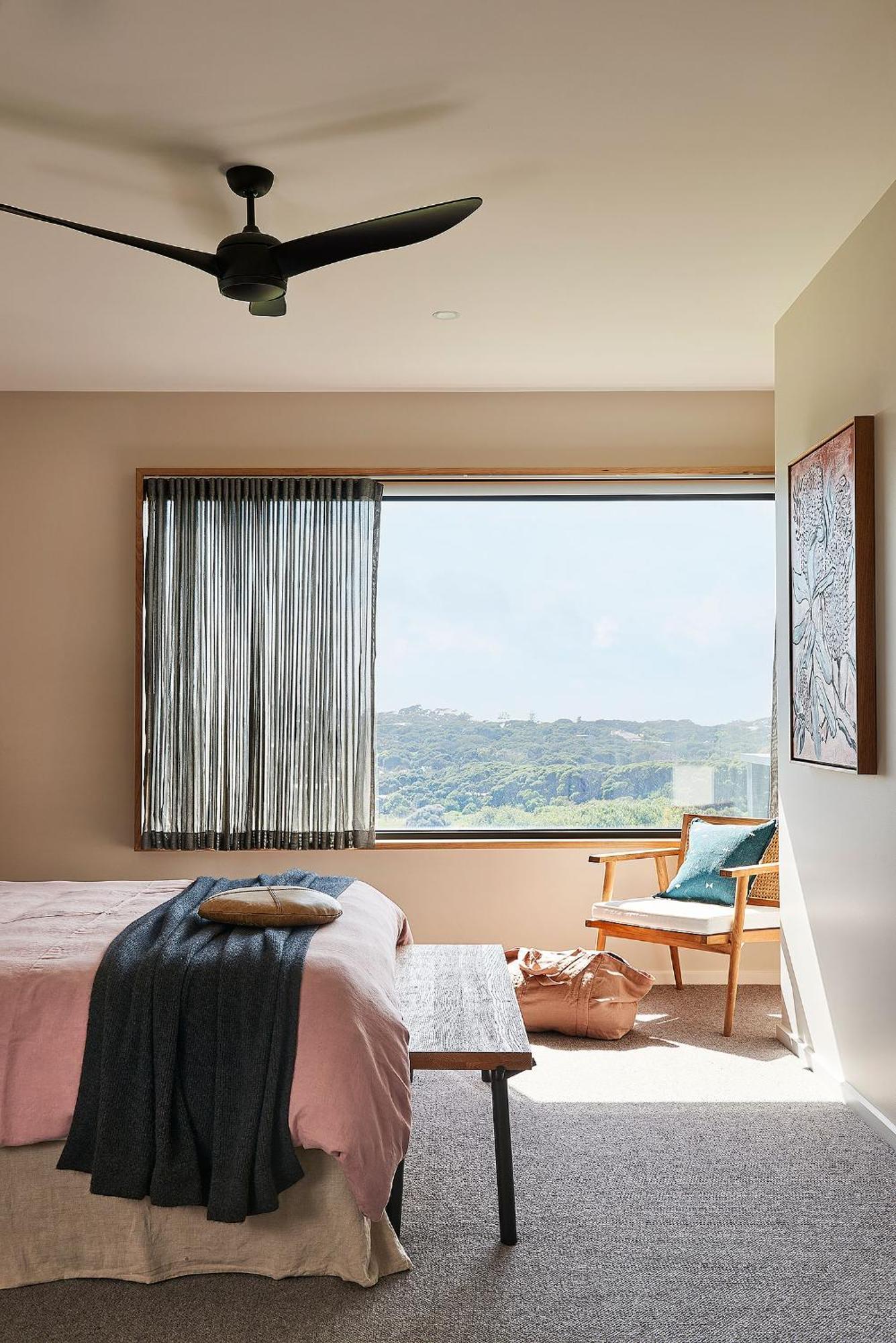 Lon Retreat Hotel พอยท์ ลอนส์เดล ภายนอก รูปภาพ