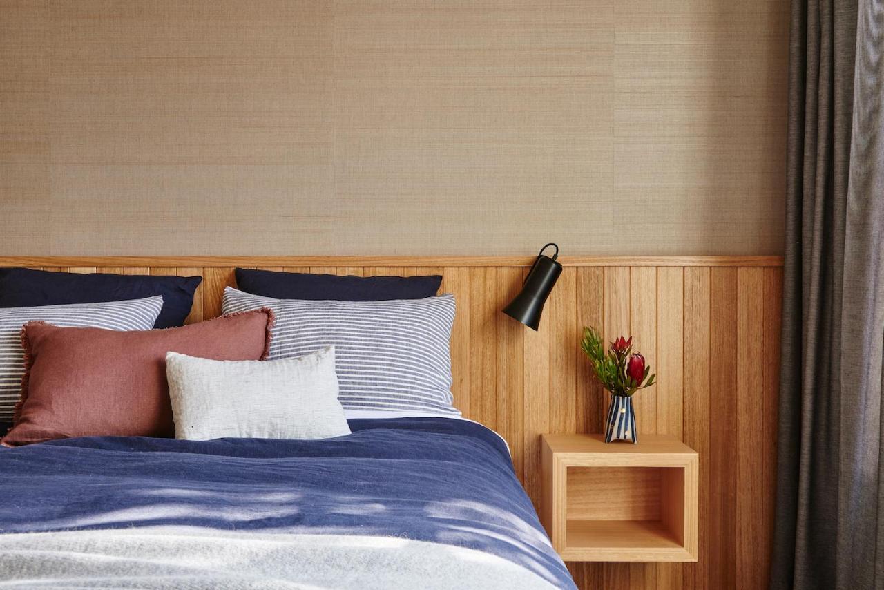 Lon Retreat Hotel พอยท์ ลอนส์เดล ภายนอก รูปภาพ